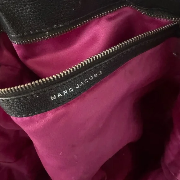 Marc Jacobs Black Laser Cut Wave Satchel Handbag - Picture 9 of 11